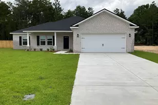 6120 Mildreds Wy, Crestview, FL 32539 - Photo 1
