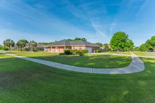 5552 Frontier Dr, Crestview, FL 32536 - Photo 1
