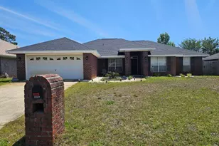 2287 Heritage Cir, Navarre, FL 32566 - Photo 1