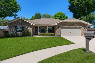 709 Concord Ct, Fort Walton Beach, FL 32547 - Photo 1