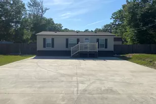 3029 Crittenden Dr, Navarre, FL 32566 - Photo 1