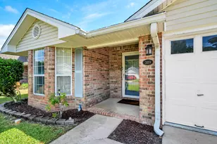 389 Pristine Water Ln, Mary Esther, FL 32569 - Photo 1