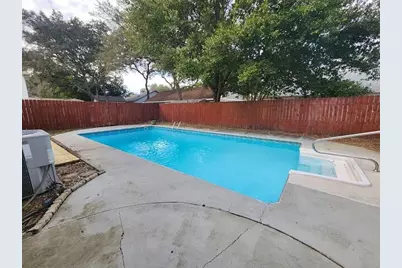 1038 37th Street, Niceville, FL 32578 - Photo 1