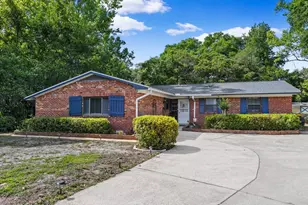 8 NE Fulmar Ct, Fort Walton Beach, FL 32548 - Photo 1
