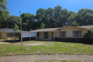 26 Caswell Cir, Mary Esther, FL 32569 - Photo 1