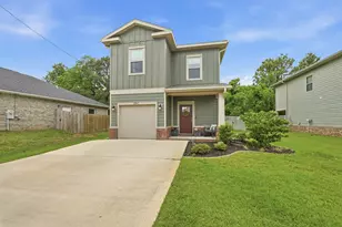 2267 Janet St, Navarre, FL 32566 - Photo 1