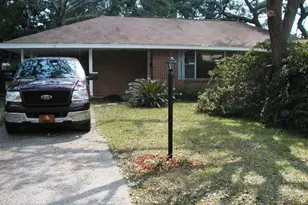 12 Magnolia Dr, Mary Esther, FL 32569 - Photo 1