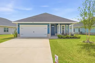692 Alleyoak Ln, Freeport, FL 32439 - Photo 1