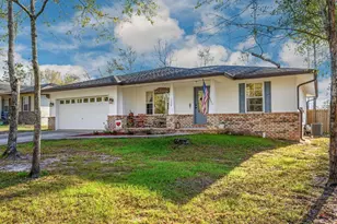 594 Hunters Ridge Rd, Defuniak Springs, FL 32433 - Photo 1