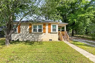 722 Powell Dr, Niceville, FL 32578 - Photo 1
