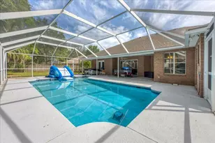 4034 Bond Cir, Niceville, FL 32578 - Photo 1