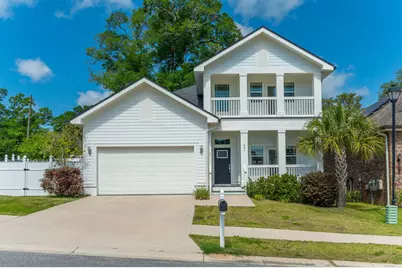 401 Hideaway Lane, Niceville, FL 32578 - Photo 1
