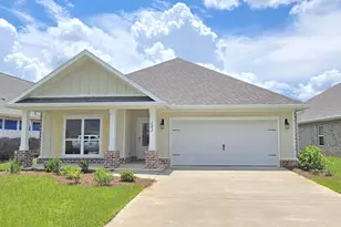 101 E Gray Owl Dr, Freeport, FL 32439 - Photo 1