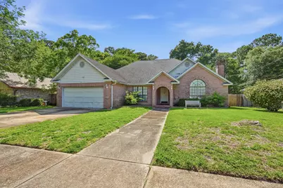 341 Brian Circle, Mary Esther, FL 32569 - Photo 1