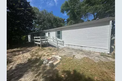 18 Adams Street, Freeport, FL 32439 - Photo 1