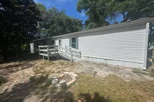 18 Adams St, Freeport, FL 32439 - Photo 1