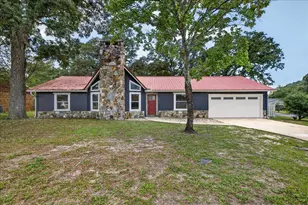 1416 29th St, Niceville, FL 32578 - Photo 1