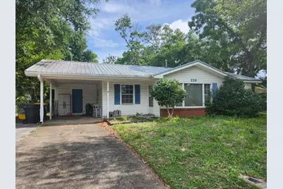 229 NW Holmes Boulevard, Fort Walton Beach, FL 32548 - Photo 1