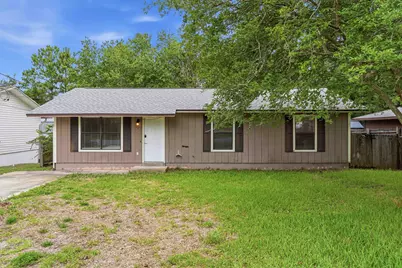 122 Green Drive, Mary Esther, FL 32569 - Photo 1