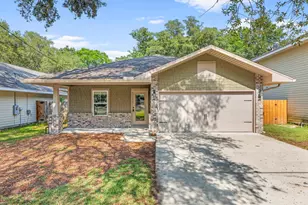 302 N Palm Blvd, Niceville, FL 32578 - Photo 1