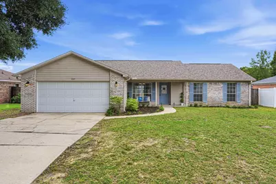 207 Secretariat Drive, Crestview, FL 32539 - Photo 1