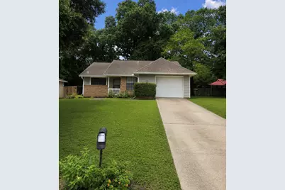 114 Fairoaks Drive, Crestview, FL 32539 - Photo 1