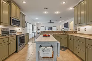 1601 Mallorca Cv, Niceville, FL 32578 - Photo 1
