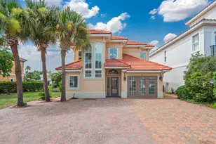 272 Calusa Blvd, Destin, FL 32541 - Photo 1