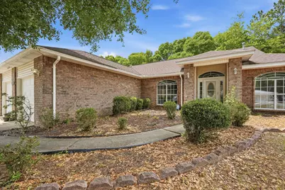 123 Steeplechase Drive, Crestview, FL 32539 - Photo 1