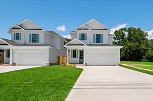 308 B Okaloosa Ave, Valparaiso, FL 32580 - Photo 1
