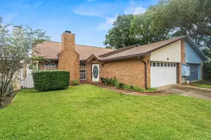 851 Holbrook Cir, Fort Walton Beach, FL 32547 - Photo 1