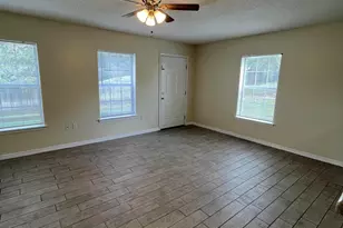 204 Johnson Ct, Crestview, FL 32536 - Photo 1