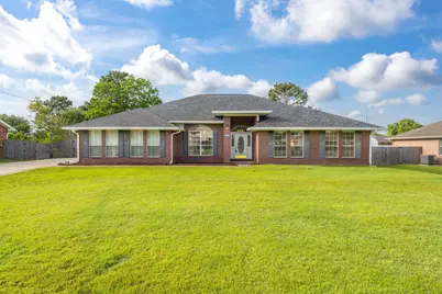 6562 Bellingham Street, Navarre, FL 32566 - Photo 1