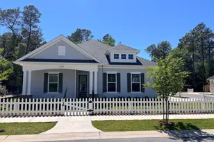 719 Reindeer Rd, Niceville, FL 32578 - Photo 1