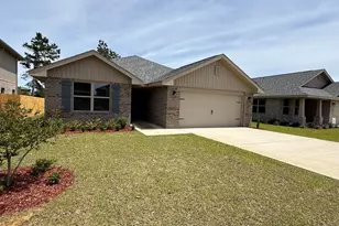 194 Ridgeway Cir, Crestview, FL 32536 - Photo 1