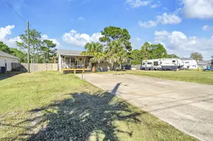 9276 Ridge Dr, Navarre, FL 32566 - Photo 1
