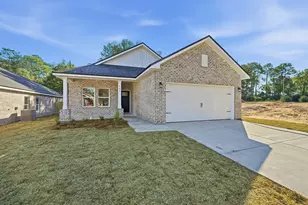 968 Texas Pkwy, Crestview, FL 32536 - Photo 1