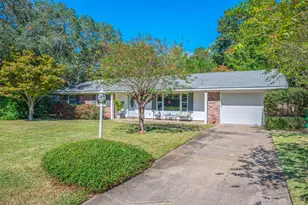 121 Priscilla Dr, Fort Walton Beach, FL 32547 - Photo 1