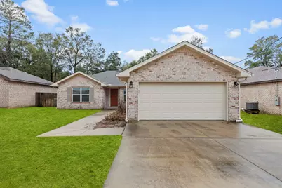 1598 26th Street, Niceville, FL 32578 - Photo 1