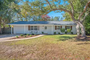 112 NE Walton Dr, Fort Walton Beach, FL 32548 - Photo 1
