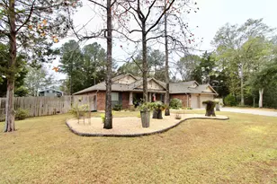2510 Chinook Dr, Crestview, FL 32536 - Photo 1