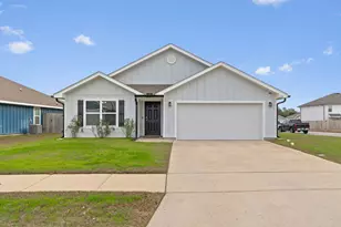 219 Laurel Hl St, Crestview, FL 32539 - Photo 1