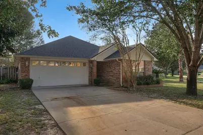 349 Louise Circle, Destin, FL 32541 - Photo 1