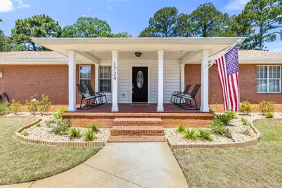 1724 Pine Avenue, Niceville, FL 32578 - Photo 1