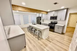 1003 Sandra Dr, Mary Esther, FL 32569 - Photo 11