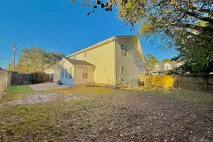1003 Sandra Dr, Mary Esther, FL 32569 - Photo 49
