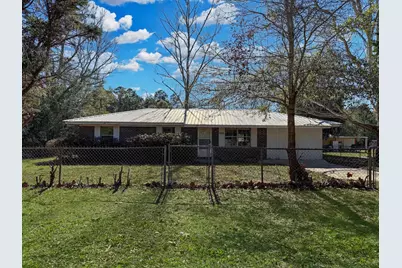210 Sidney Avenue, Defuniak Springs, FL 32433 - Photo 1