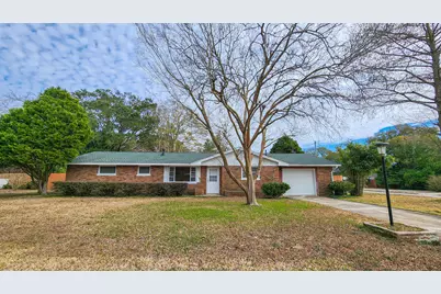 109 NW Maurice Avenue, Fort Walton Beach, FL 32548 - Photo 1