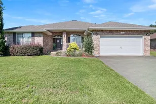 211 Raptor Dr, Crestview, FL 32536 - Photo 1