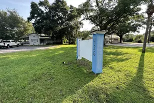 426 W James Lee Blvd, Crestview, FL 32536 - Photo 1